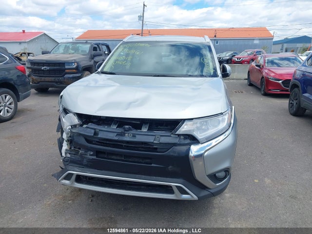 JA4AZ2A33LZ614842 Mitsubishi Outlander Es