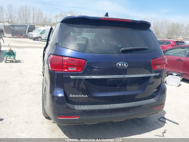 KNDMB5C1XL6659069 KIA Sedona