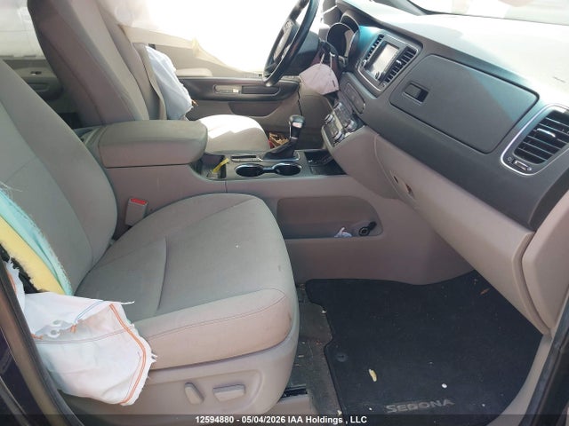 KNDMB5C1XL6659069 KIA Sedona