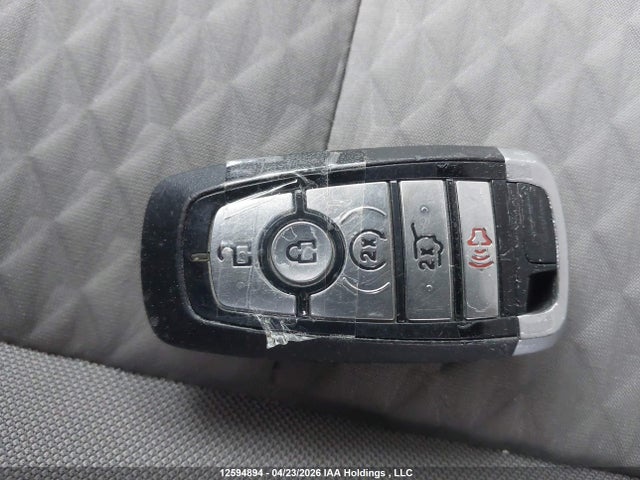 Продаж на аукціоні авто 2022 Ford Escape Se, vin: 1FMCU9G65NUB39732, номер лоту: 12594894