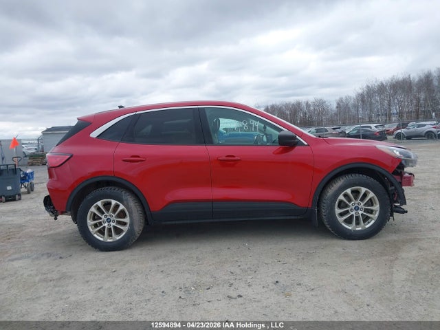 Продаж на аукціоні авто 2022 Ford Escape Se, vin: 1FMCU9G65NUB39732, номер лоту: 12594894