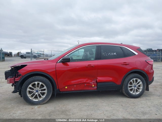 Продаж на аукціоні авто 2022 Ford Escape Se, vin: 1FMCU9G65NUB39732, номер лоту: 12594894