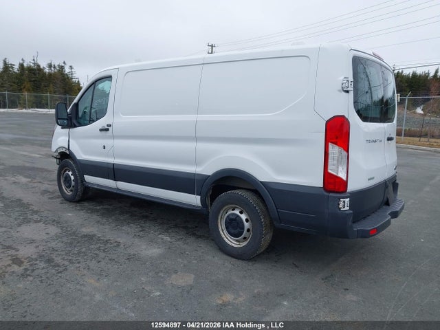 1FTYR1ZG0HKB02848 Ford Transit-250