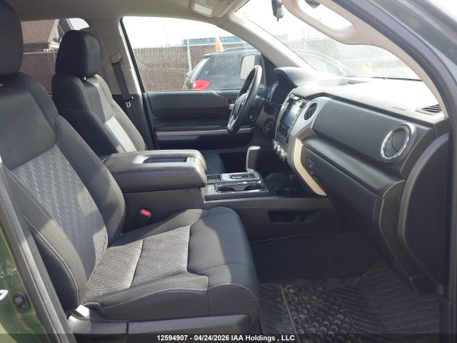 Toyota Tundra 2021 5TFDY5F15MX001066 Image 5