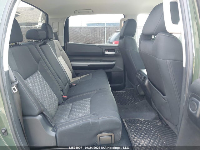 Toyota Tundra 2021 5TFDY5F15MX001066 Image 8