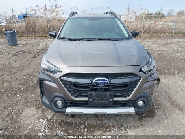 4S4BTDNC0P3156747 Subaru Outback Limited
