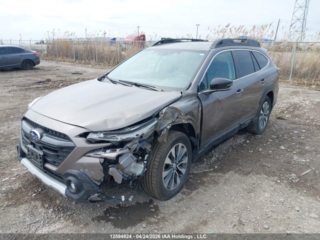 4S4BTDNC0P3156747 Subaru Outback Limited