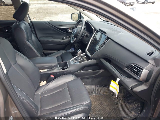 4S4BTDNC0P3156747 Subaru Outback Limited