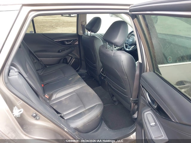 4S4BTDNC0P3156747 Subaru Outback Limited