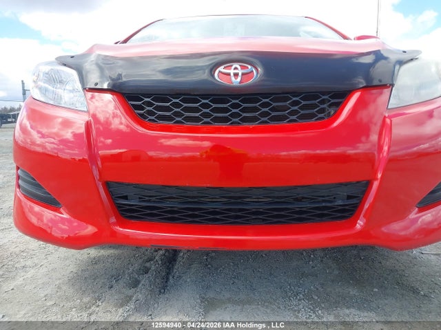 12594940 :رقم المزاد ، 2T1LE4EE1AC012403 vin ، 2010 Toyota Matrix مزاد بيع