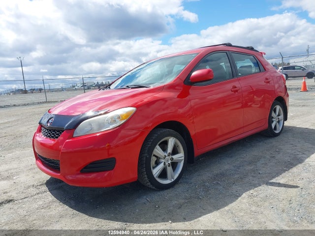 12594940 :رقم المزاد ، 2T1LE4EE1AC012403 vin ، 2010 Toyota Matrix مزاد بيع