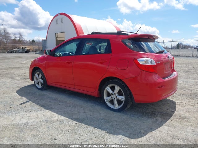 12594940 :رقم المزاد ، 2T1LE4EE1AC012403 vin ، 2010 Toyota Matrix مزاد بيع