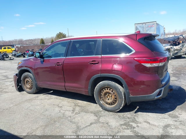 5TDJZRFH9JS850798 Toyota Highlander Xle
