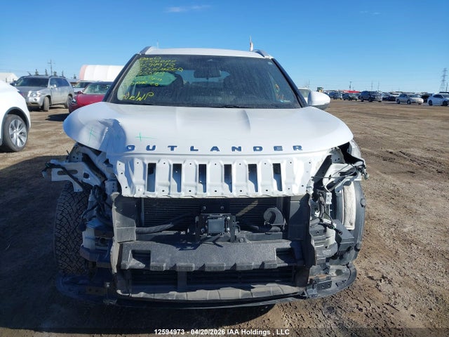 JA4J4UA88NZ615543 Mitsubishi Outlander Le/le Premium/se/sel
