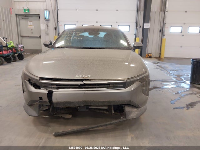 2025 Kia K4 Lx/lxs მანქანა იყიდება აუქციონზე, vin: 3KPFT4DE4SE130548, აუქციონის ნომერი: 12594990