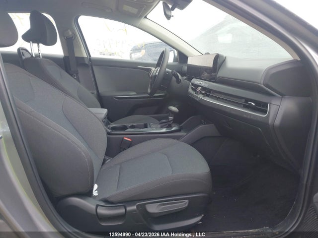 2025 Kia K4 Lx/lxs მანქანა იყიდება აუქციონზე, vin: 3KPFT4DE4SE130548, აუქციონის ნომერი: 12594990