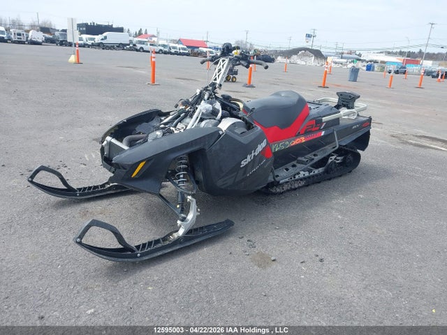 YH2SSGJC9JR000191 Skidoo Skidoo.