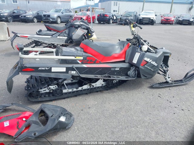 YH2SSGJC9JR000191 Skidoo Skidoo.