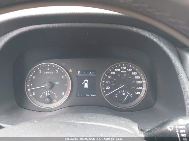 2016 Hyundai Tucson Limited/sport And Eco/se მანქანა იყიდება აუქციონზე, vin: KM8J3CA49GU134678, აუქციონის ნომერი: 12595014