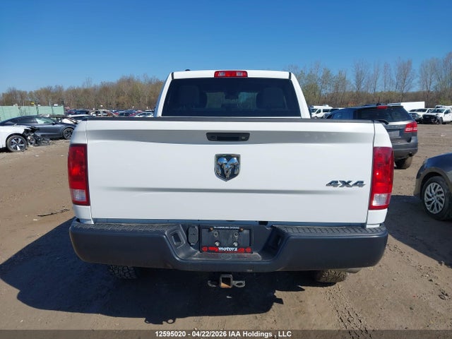 12595020 :رقم المزاد ، 1C6RR7SM7JS228628 vin ، 2018 Ram 1500 St مزاد بيع