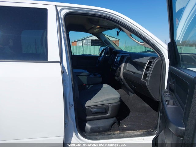 12595020 :رقم المزاد ، 1C6RR7SM7JS228628 vin ، 2018 Ram 1500 St مزاد بيع