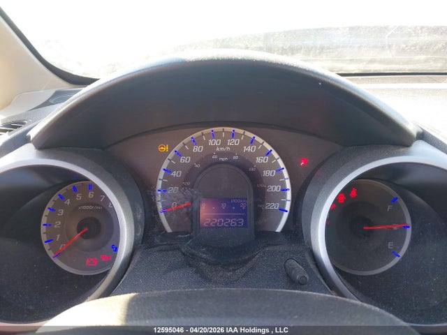LUCGE8H51E3002548 Honda FIT LX