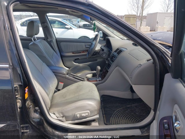 2000 Nissan Maxima Gle/gxe/se მანქანა იყიდება აუქციონზე, vin: JN1CA31A1YT206623, აუქციონის ნომერი: 12595051