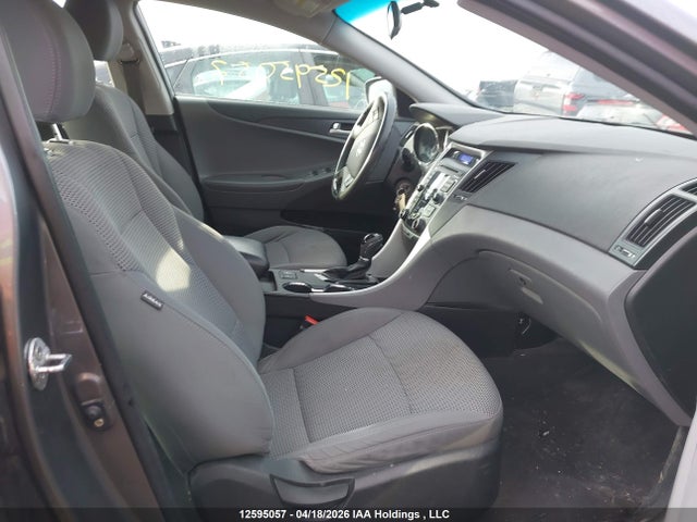 2011 Hyundai Sonata Gls მანქანა იყიდება აუქციონზე, vin: 5NPEB4AC7BH238949, აუქციონის ნომერი: 12595057