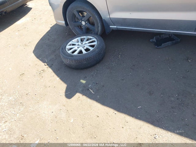 12595065 :رقم المزاد ، JM1CR2W31A0380922 vin ، 2010 Mazda Mazda5 مزاد بيع