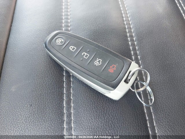 12595080 :رقم المزاد ، 1FMCU9J95HUA06413 vin ، 2017 Ford Escape Titanium مزاد بيع