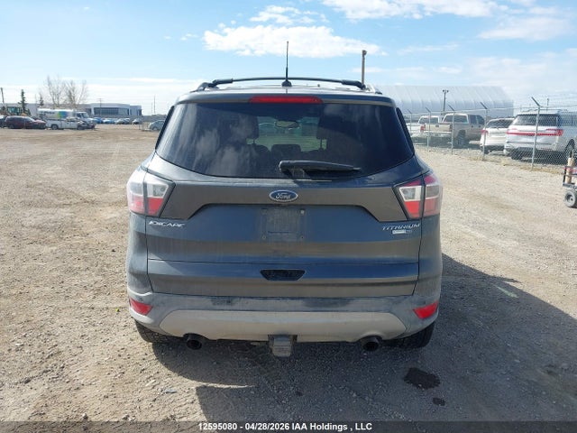 12595080 :رقم المزاد ، 1FMCU9J95HUA06413 vin ، 2017 Ford Escape Titanium مزاد بيع