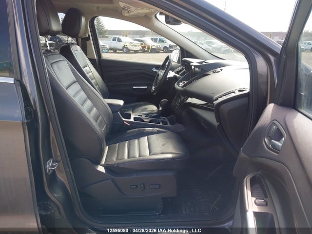 12595080 :رقم المزاد ، 1FMCU9J95HUA06413 vin ، 2017 Ford Escape Titanium مزاد بيع