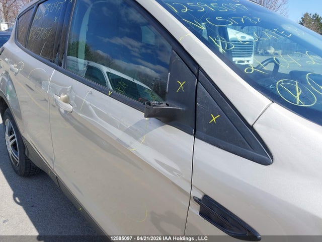 12595097 :رقم المزاد ، 1FMCU9GD8JUC51787 vin ، 2018 Ford Escape Se مزاد بيع
