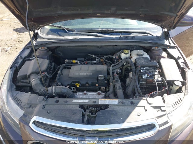 1G1PE5SB1F7197605 Chevrolet Cruze 2lt
