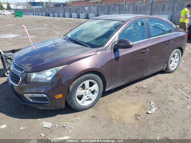 1G1PE5SB1F7197605 Chevrolet Cruze 2lt