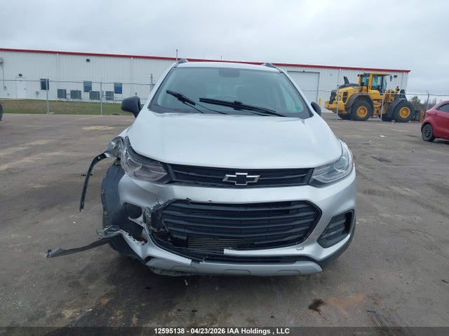 3GNCJPSB6KL401096 Chevrolet Trax Lt