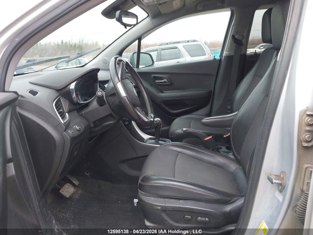 3GNCJPSB6KL401096 Chevrolet Trax Lt