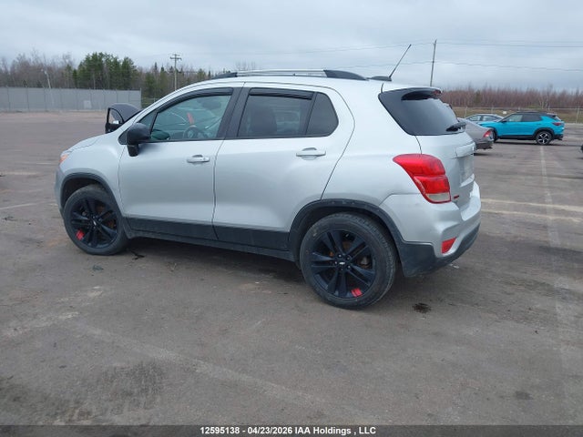3GNCJPSB6KL401096 Chevrolet Trax Lt