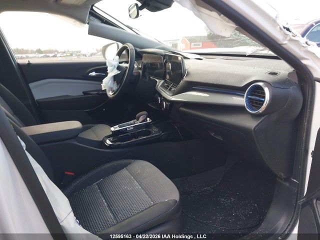 KL77LHE22SC226408 Chevrolet TRAX 1LT