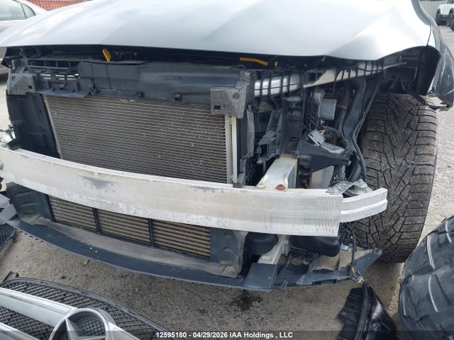 WDCTG4GB5FJ092968 Mercedes-Benz Gla 250 4matic