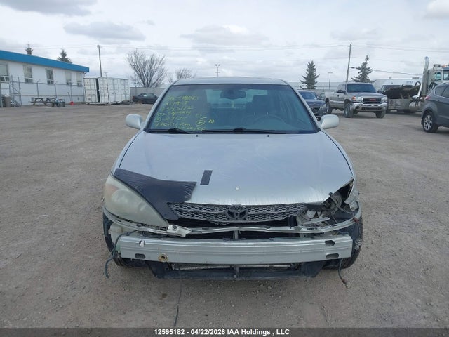 12595182 :رقم المزاد ، JTDBF30K720003135 vin ، 2002 Toyota Camry Le/xle/se مزاد بيع