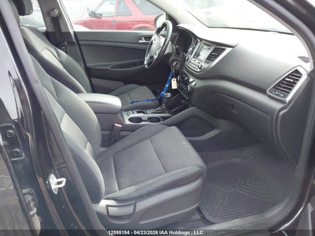 KM8J3CA46HU281994 Hyundai Tucson Limited/sport And Eco/se