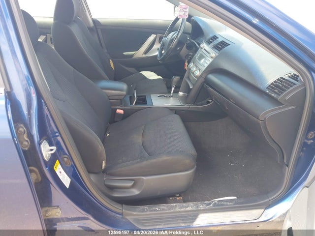 2007 Toyota Camry Le/se მანქანა იყიდება აუქციონზე, vin: 4T1BE46K37U027640, აუქციონის ნომერი: 12595197