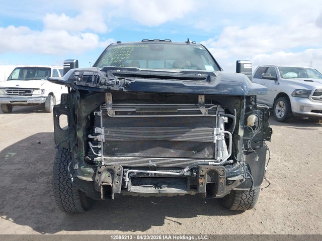 12595213 :رقم المزاد ، 1GT4UYEY0SF264645 vin ، 2025 Gmc Sierra 3500hd , Standard Bed, Denali Ultimate, 4wd مزاد بيع