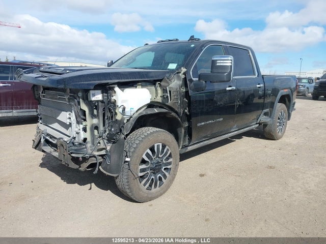 12595213 :رقم المزاد ، 1GT4UYEY0SF264645 vin ، 2025 Gmc Sierra 3500hd , Standard Bed, Denali Ultimate, 4wd مزاد بيع
