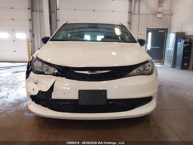 Продажа на аукционе авто 2026 Chrysler Grand Caravan Sxt, vin: 2C4RC1ZGXTR206778, номер лота: 12595216