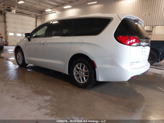 Продажа на аукционе авто 2026 Chrysler Grand Caravan Sxt, vin: 2C4RC1ZGXTR206778, номер лота: 12595216