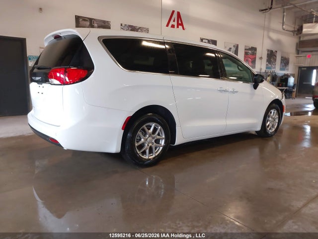 Продажа на аукционе авто 2026 Chrysler Grand Caravan Sxt, vin: 2C4RC1ZGXTR206778, номер лота: 12595216