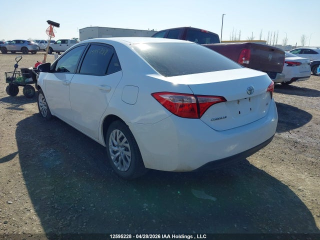 2T1BURHE1JC098464 Toyota COROLLA LE
