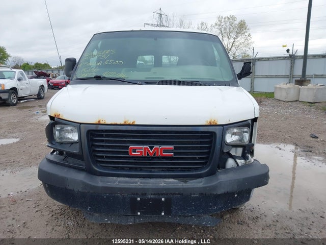 2014 Gmc Savana 3500 1wt მანქანა იყიდება აუქციონზე, vin: 1GTZ7UCG6E1195686, აუქციონის ნომერი: 12595231
